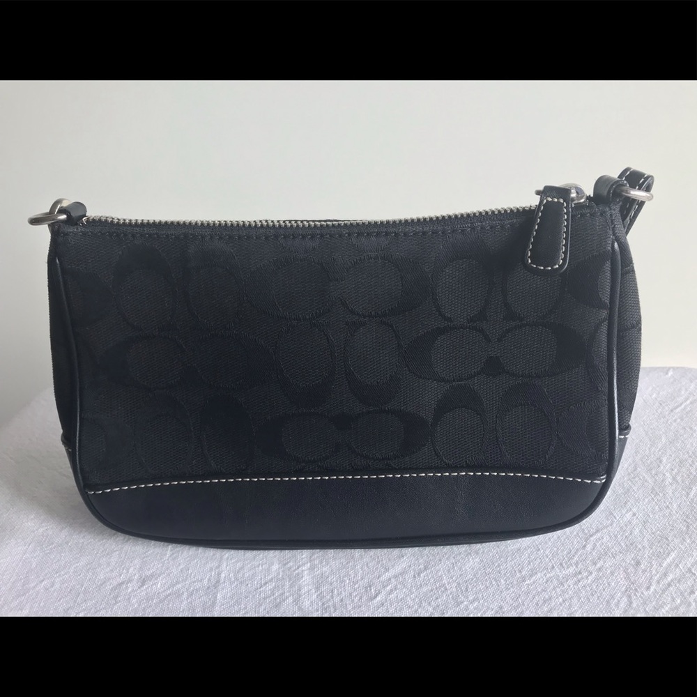 Coach Signature Demi Baguette Purse 6094